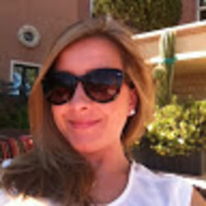 Meet your Posher, Claudia